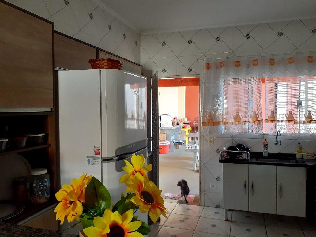 02- CASA no Bairro Marrecas