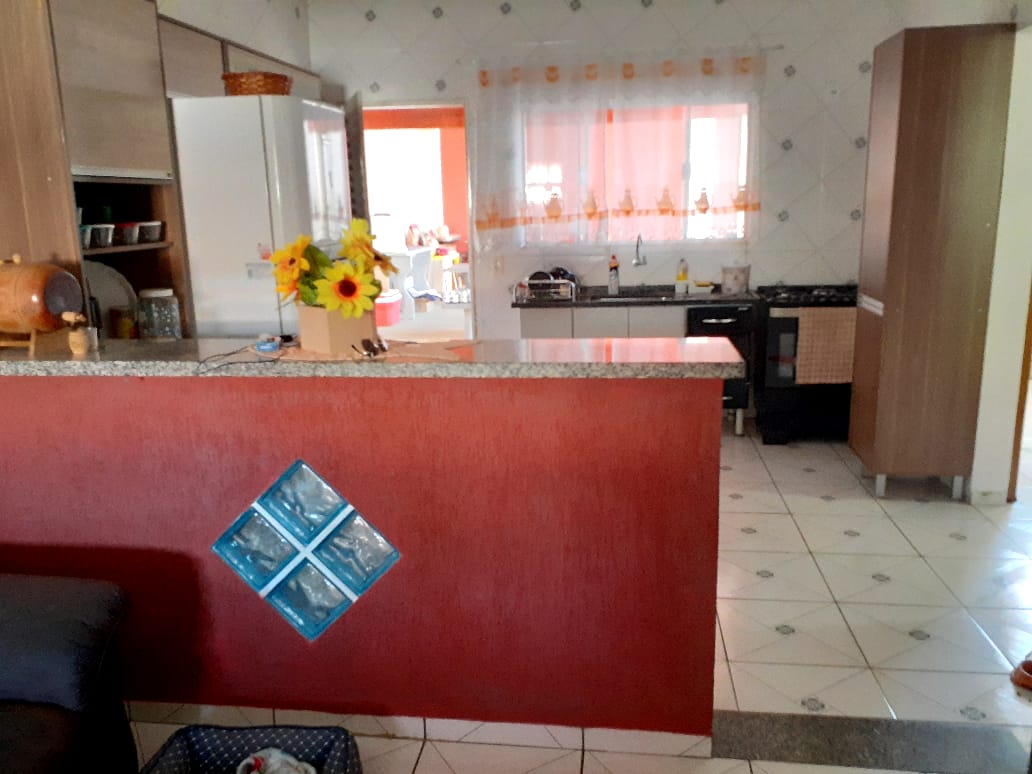 02- CASA no Bairro Marrecas