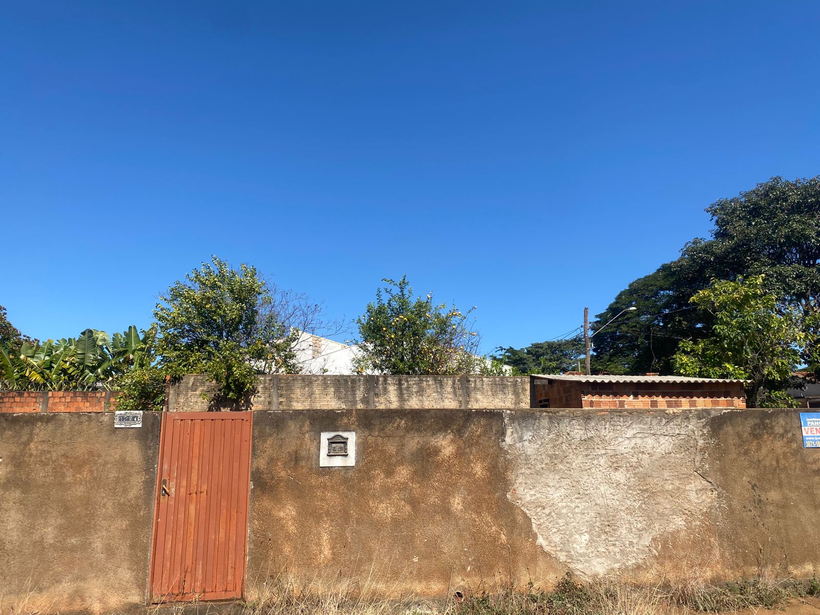 06 - Lote na Rua Aurora Francisco de Camargo - Centro (esquina)